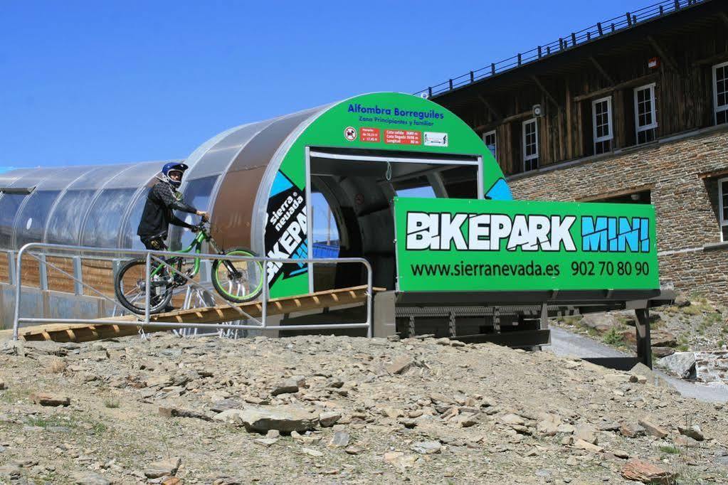 Apartamentos Monte Oiz Asn Sierra Nevada Eksteriør billede